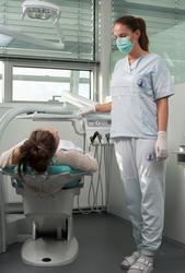 (bekledning til de ansatte ved Odontologisk Universitetsklin