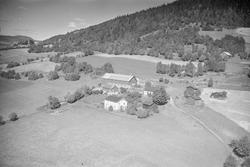 Avlund gård, Follebu, Gausdal, 1952, åkrer, slåttemark