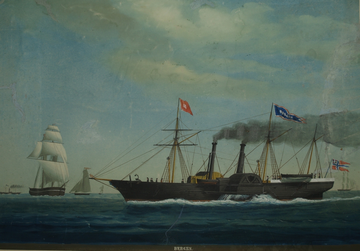Hjuldampskipet BERGEN under fart med norsk unionsflagg akter. Ser flere seilskuter samt hjuldamperen.