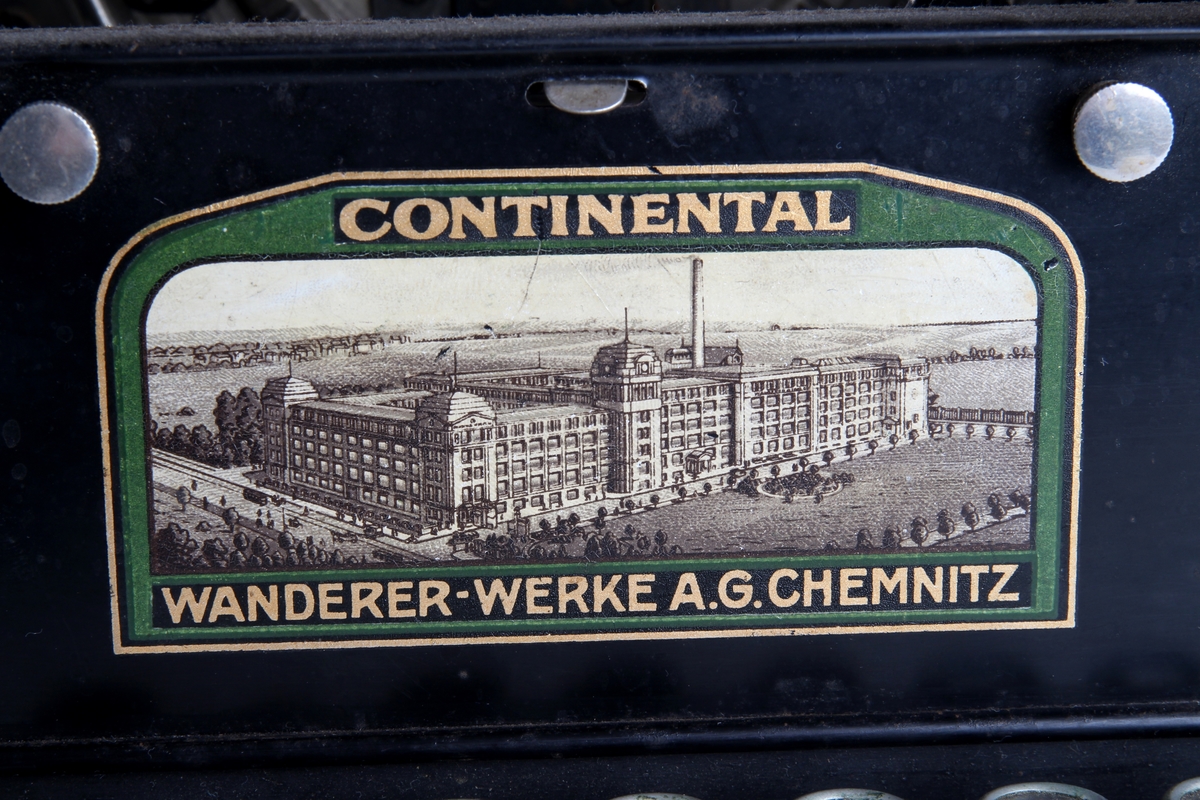 Continental skrivemaskin.