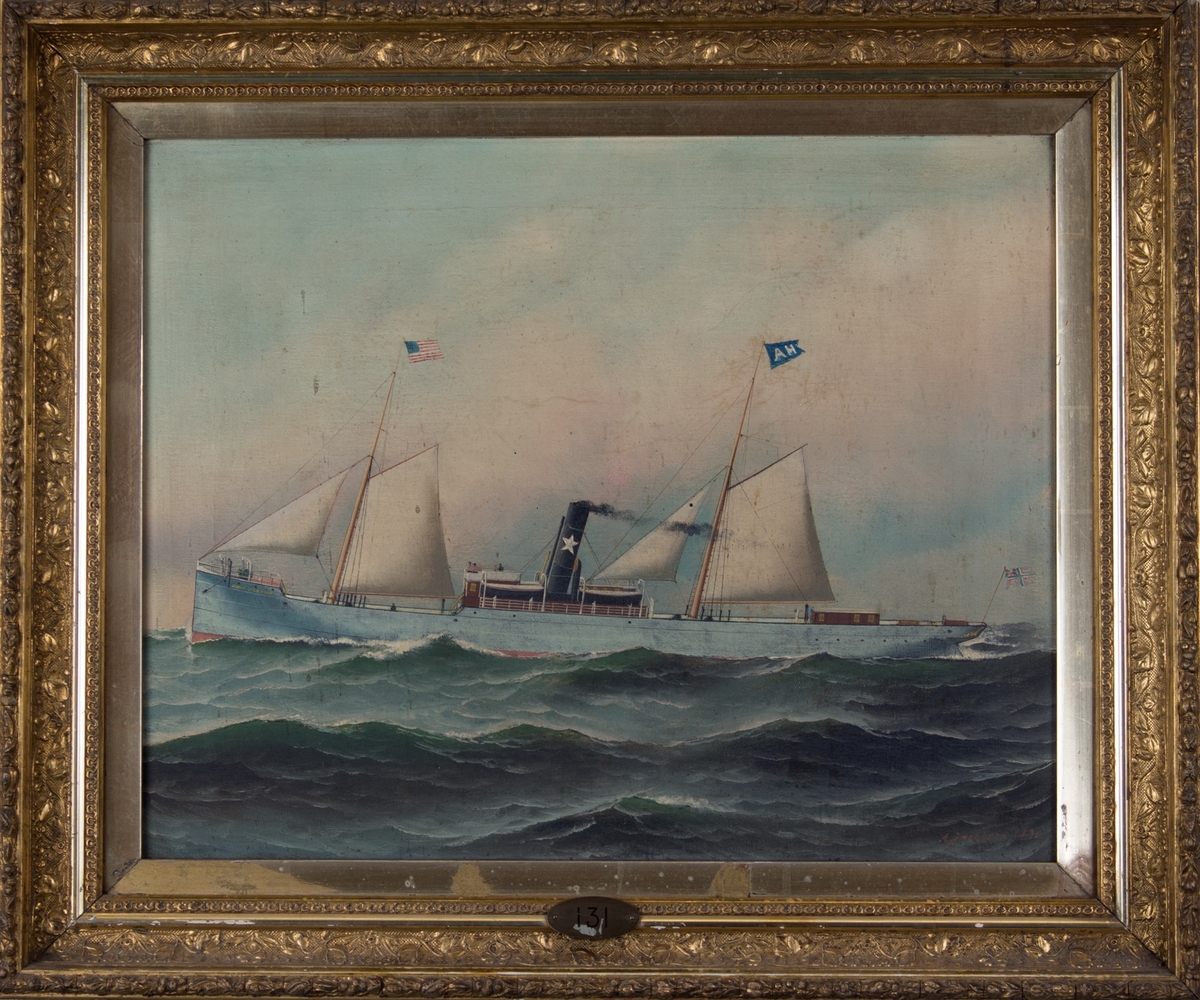 Skipsportrett av DS JOHAN SVERDRUP under fart med seilføring. Fører unionsflagg akter samt det amerikanske flagg i fortoppen . Har rederiflagg  med bokstavene A.H.