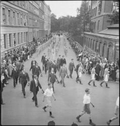 Ledelsen i Arbeidernes Idrettsforbund på vei til Dælenenga i