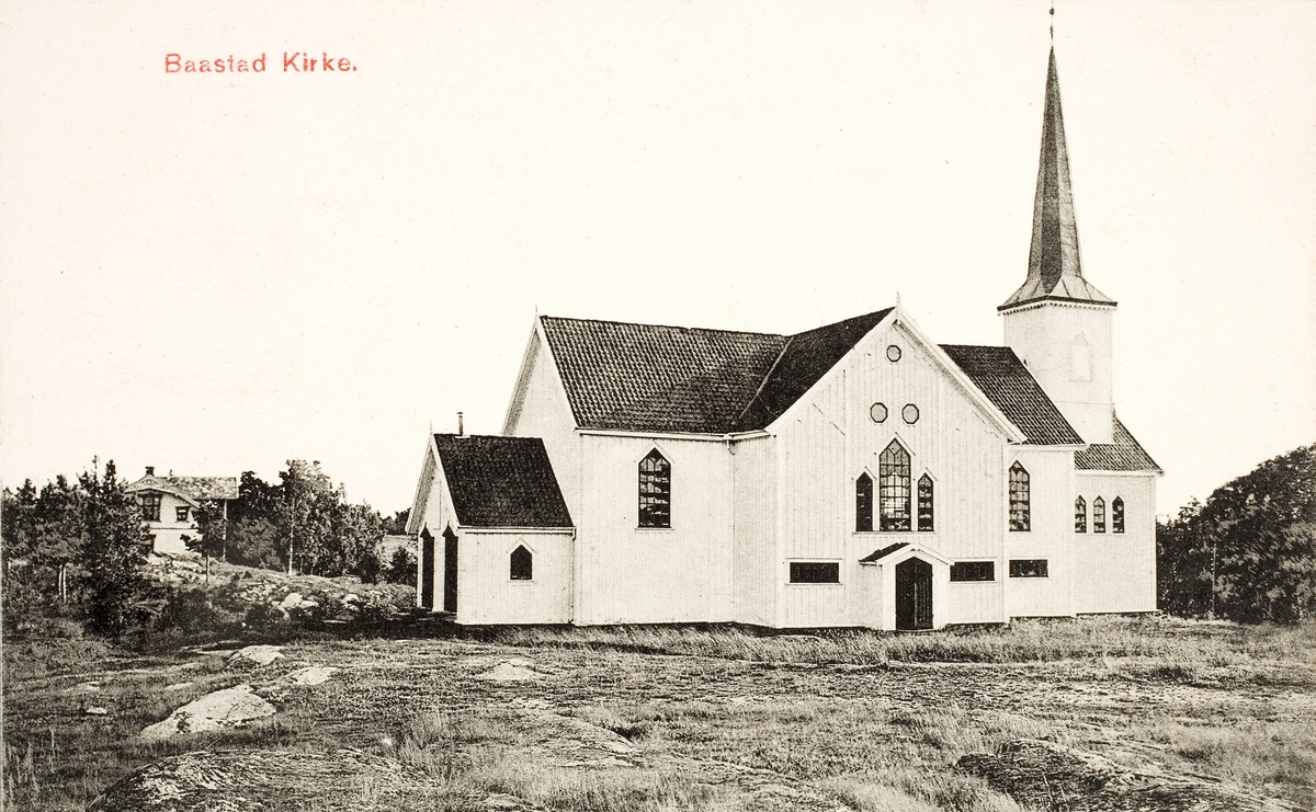 Båstad kirke,  Trøgstad 1908. Postkort.