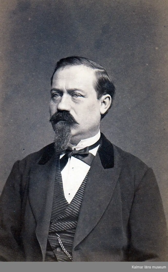 Porträtt av lantmätare Sjöberg.