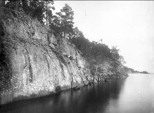 Karlsborg (Djäknesundet) parti från Ombo öar. Neg. och glasneg. finns ...