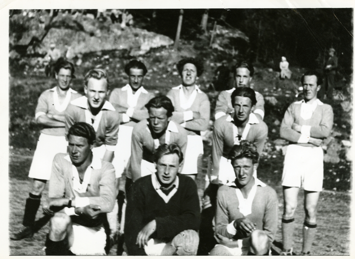 Hedalen fotballag i 1950.