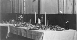 Borddekkingskonkurranse på Losjen.