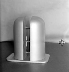 Foto av hatteblokk. Brukt til tilvirkning av hatter. Bildet 