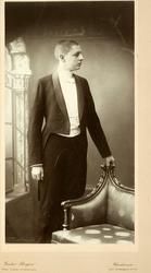 Bilde fra Marie Knudtzon (1879-1966) sin fotosamling. Se bil