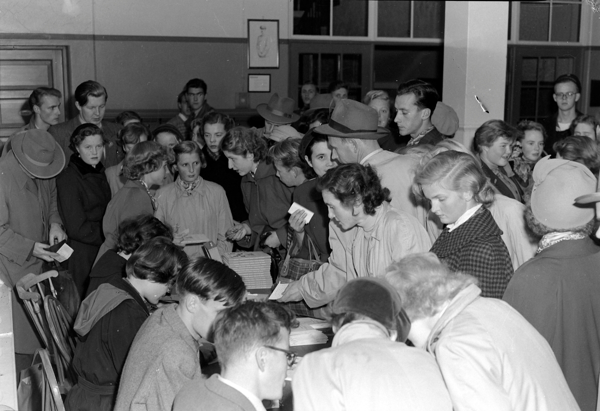 Studentens Frivillige Undervisning, semesterstart høsten 1952