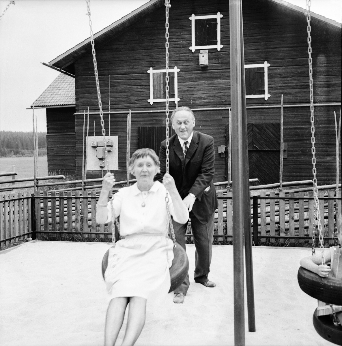 Träslottet,
Arbrå,
Invigning av lekplats,
25 Juni 1966