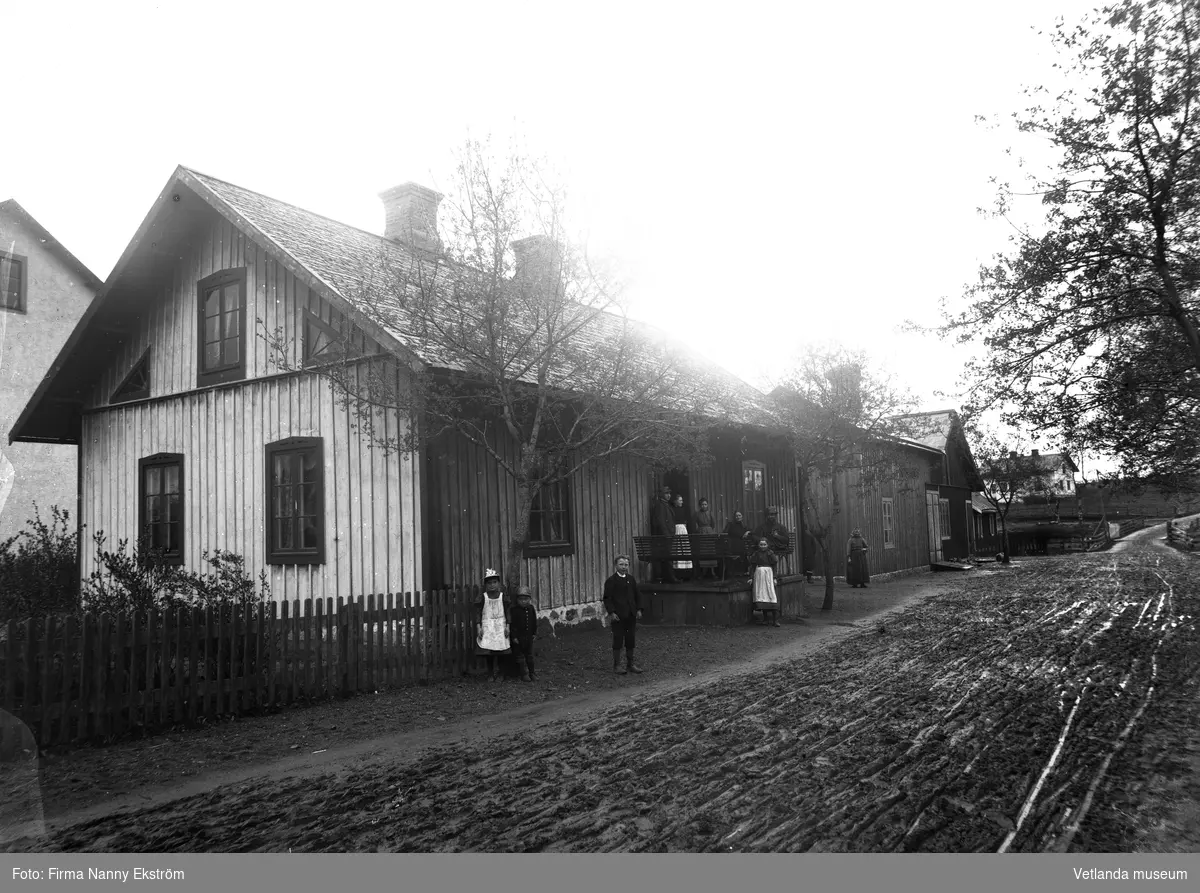 Nr 580, Slaktare Nilssons hus år 1894, hörnet Kullgatan Storgatan i Vetlanda.