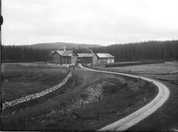Gårdsbruket og fjellstua Sandvika nær Svenskegrensa.