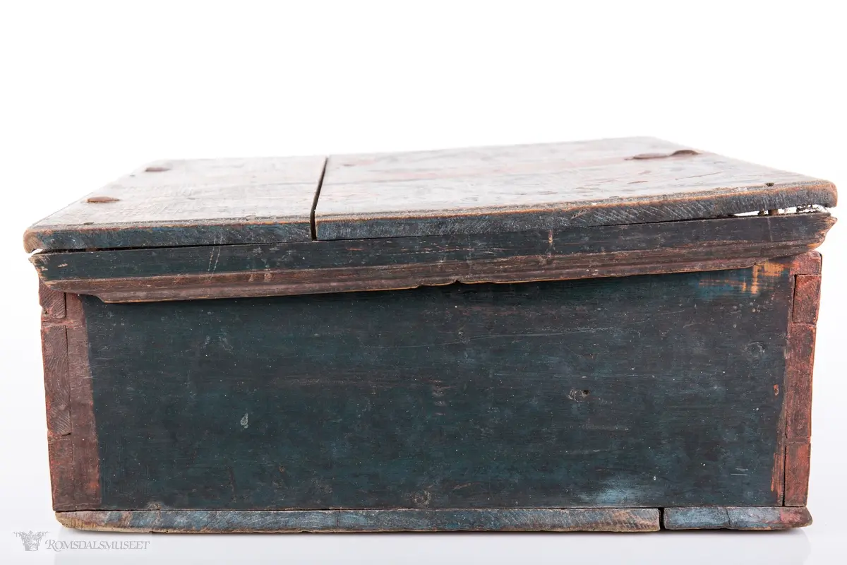 Blomster og rankemønster. Akantus.