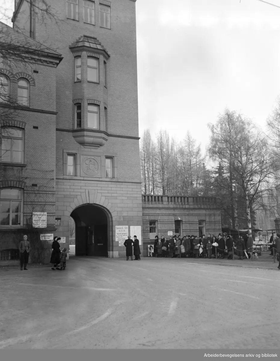 Ullevål Sykehus. Desember 1949