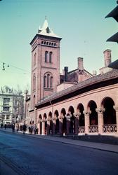 Basarene og Brannvakten.