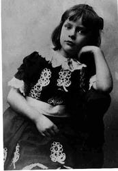 Portrett av ung jente