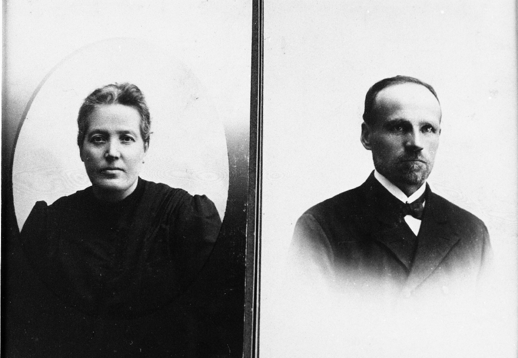Malena Håland, f. Hognestad (1.1.1863 - 1.12.1937) og Karl Håland (7.6.1863 - 6.10.1956)
