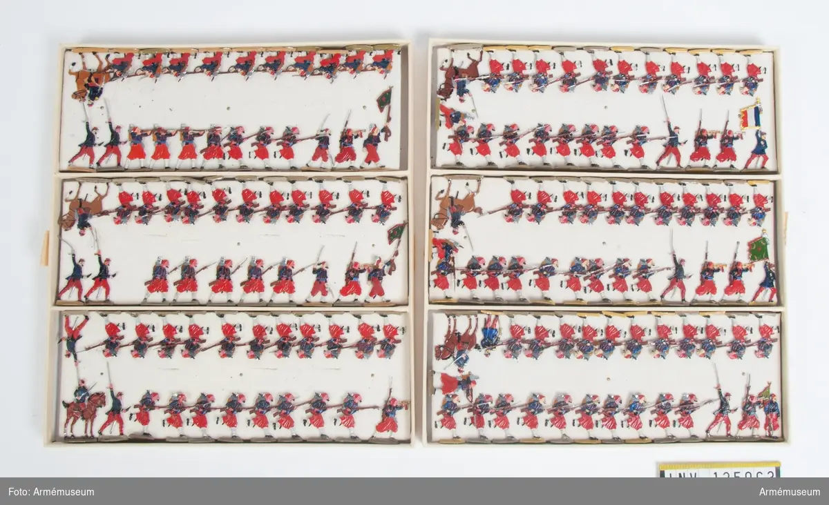 Infanteri, Zuave, från Frankrike från Fransk-tyska kriget.
Två lådor med figurer.
Fabriksmålade.