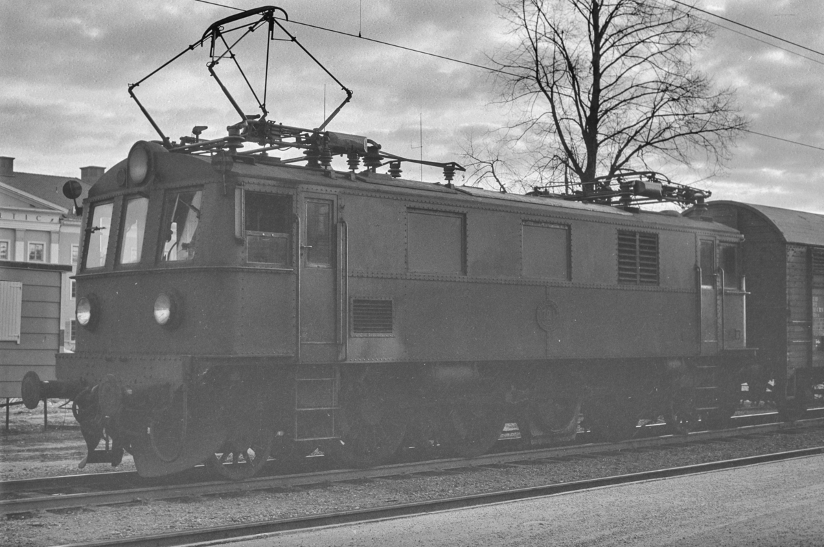 Svensk elektrisk lokomotiv type Dk nr. 721 i Gävle i Sverige.