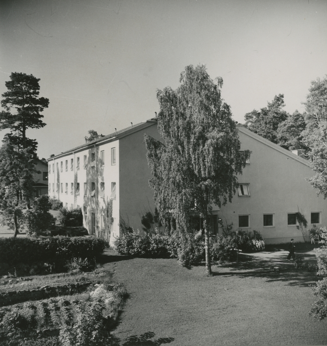 Exteriör Från Ungkarlshotellet På Mariagatan Byggt 1943 Värmdö Kommun Digitaltmuseum 