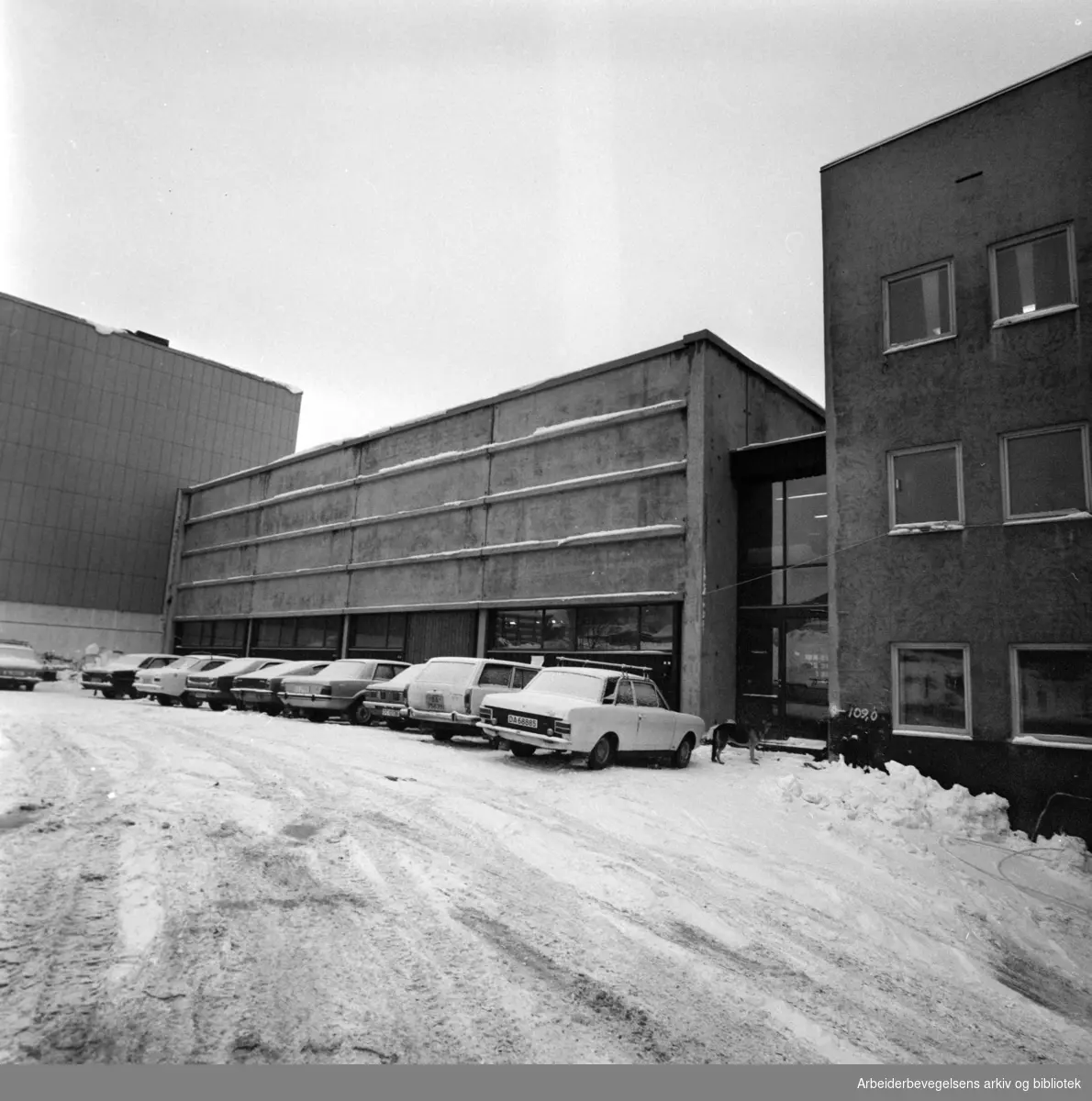 Løren: Arbeidernes Aktietrykkeri. Januar 1977