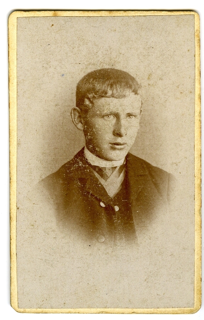Tønnes Elias Larsson Lende, (30.3.1875 - 16.6.1918)