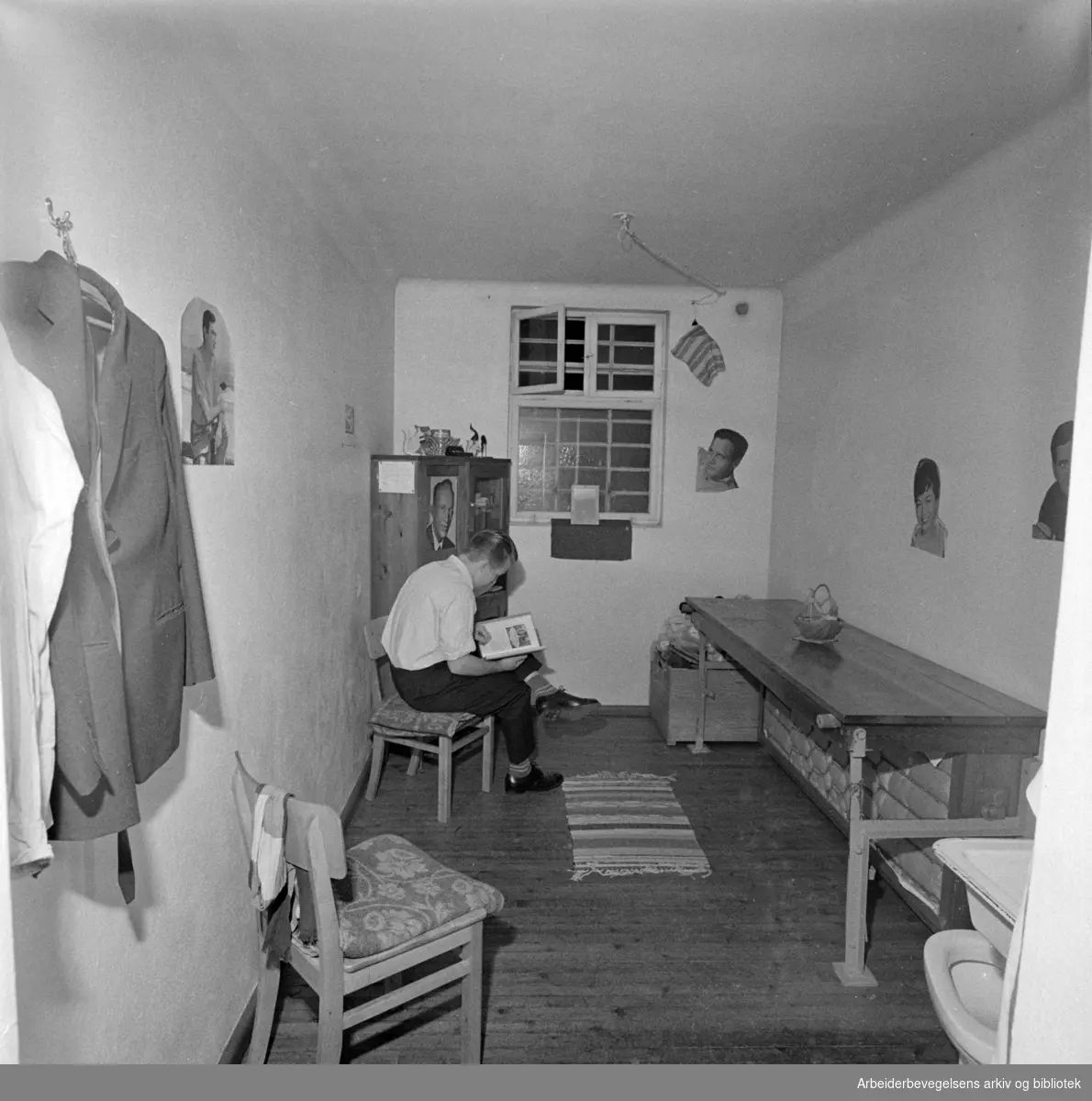 Kretsfengslet: Ny lukket ungdomsavdeling. Februar 1960
