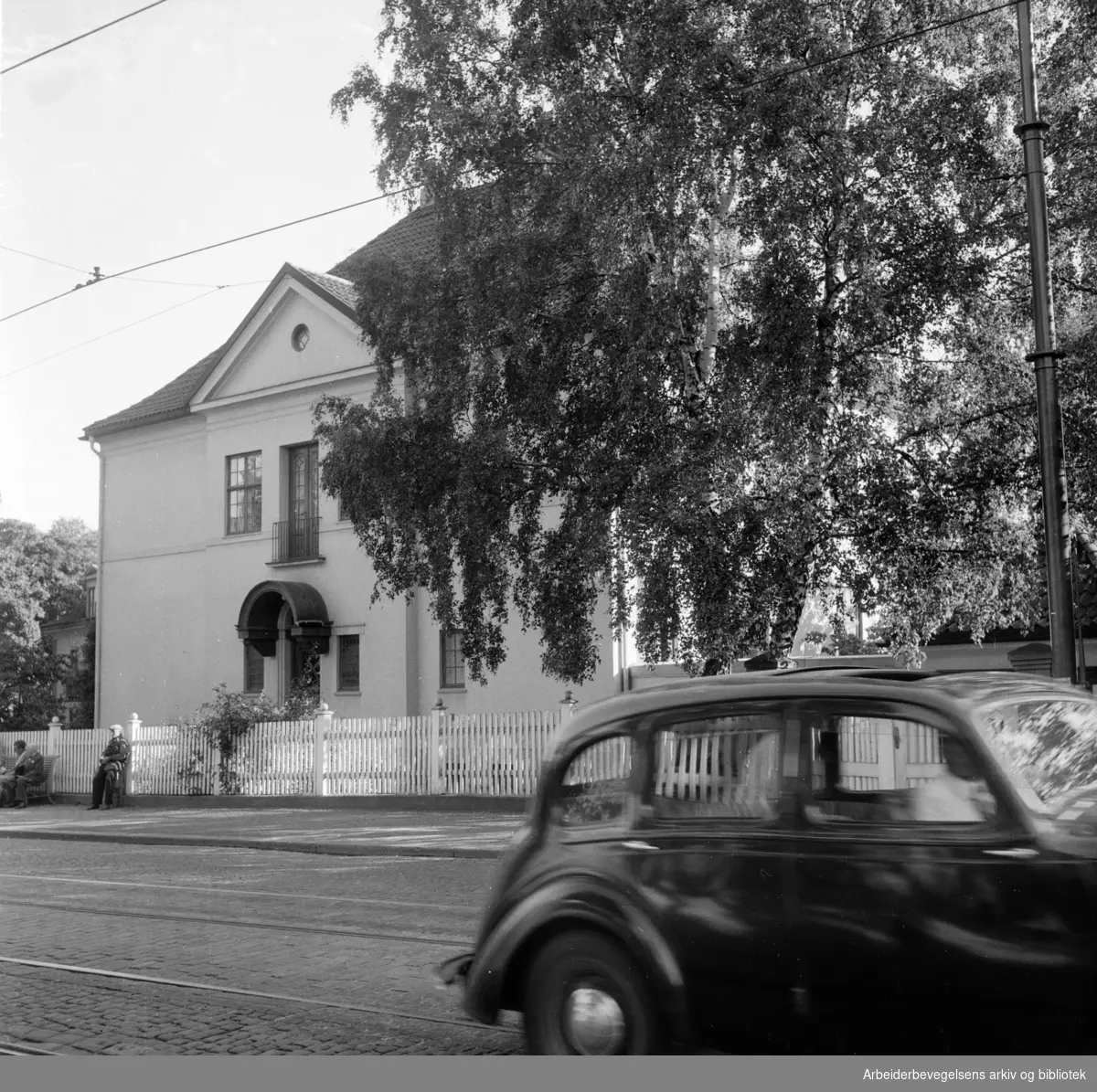 Drammensveien 96 G, kjøpt av mormonerne. August 1955