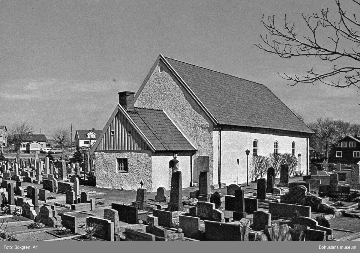 Text till bilden: "Öckerö gamla kyrka".