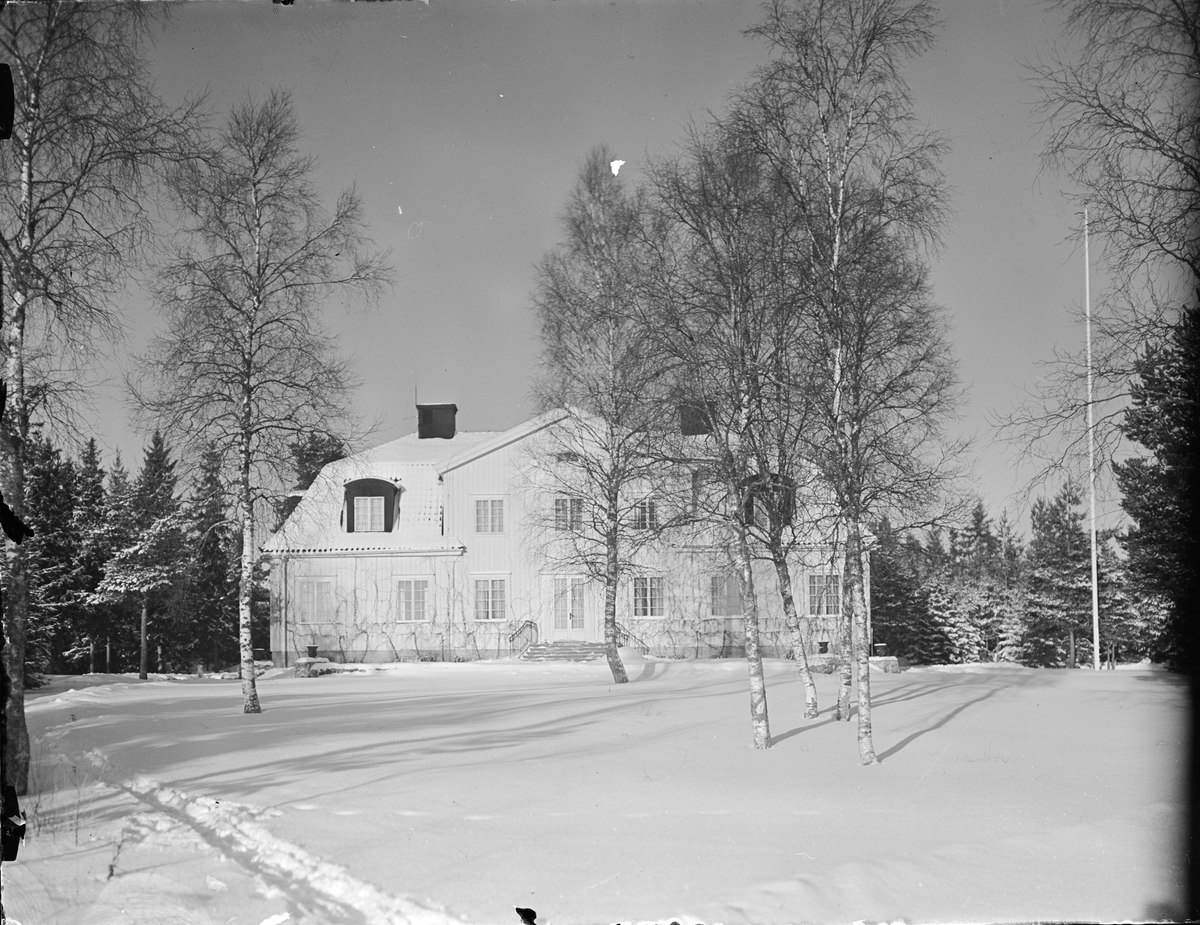 Östfora säteri, Järlåsa socken, Uppland, november 1931