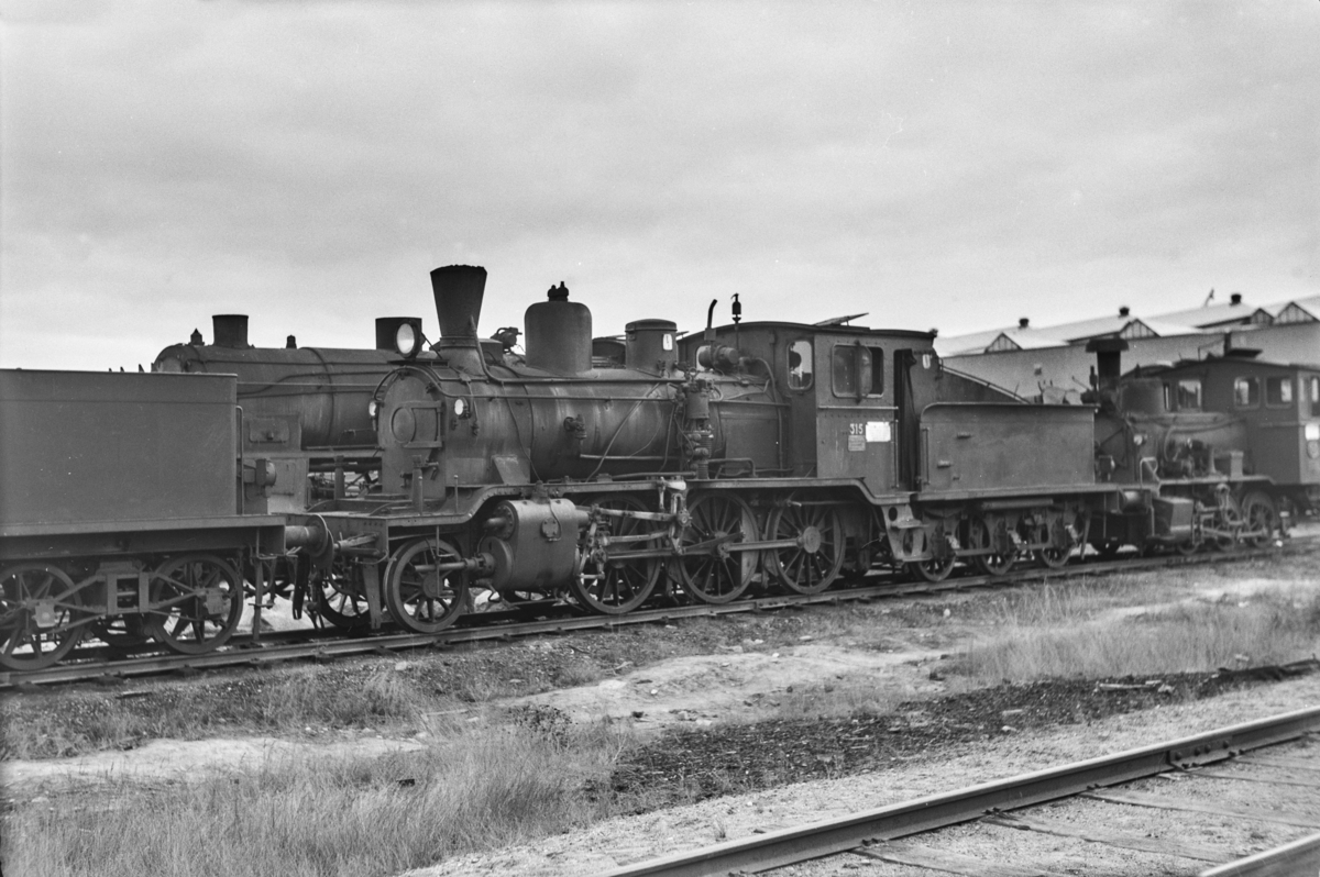 Hensatt damplokomotiv type 21b nr. 315 på Grorud verksted.