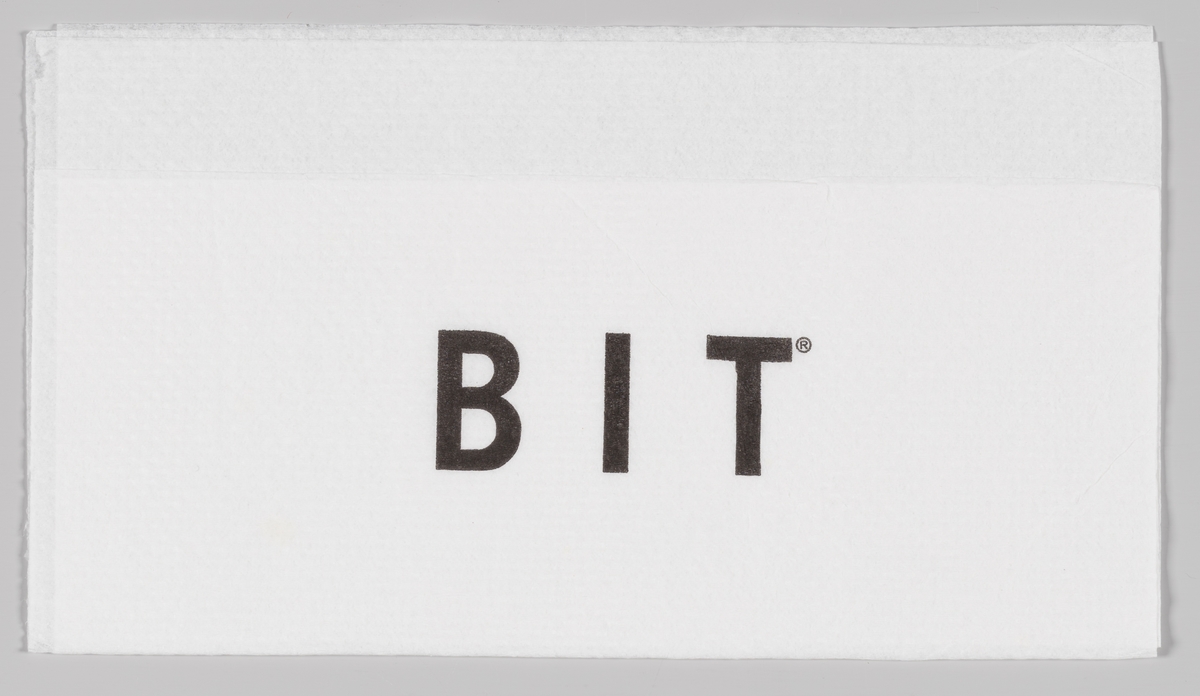 En reklametekst for BIT.

BIT er en kjede av kafeer som startet i Oslo i 1998. En av deres spesialer er salalter som kunden selv komponerer.