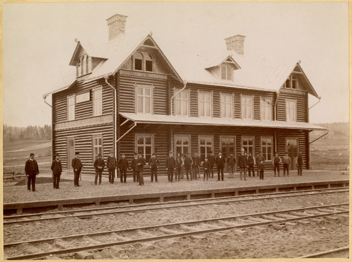Mellansel station under banbyggnad
År 1891/92