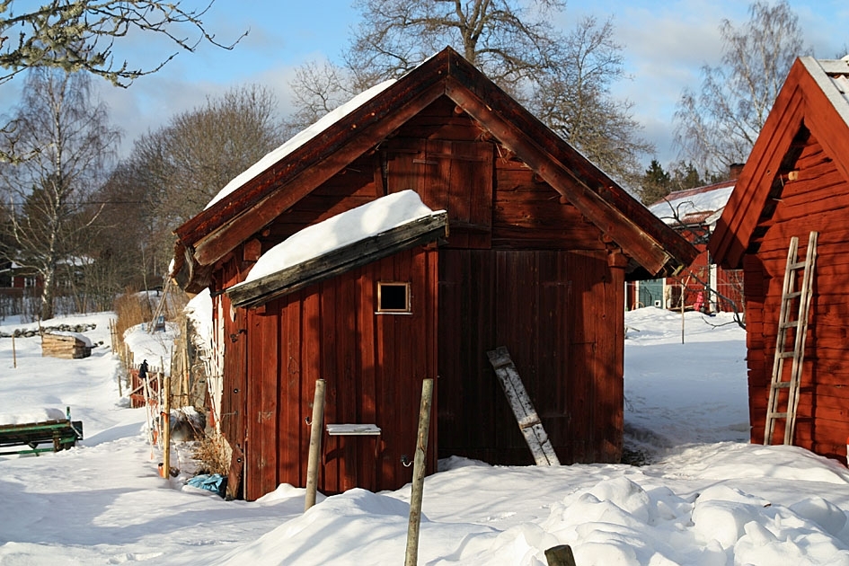 Restaurering av överloppsbyggnad, fähus och foderlada,  Björknäs, Börstils socken, Uppland 2011