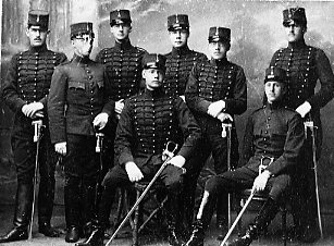 Officerskadetter vid Andra Göta.