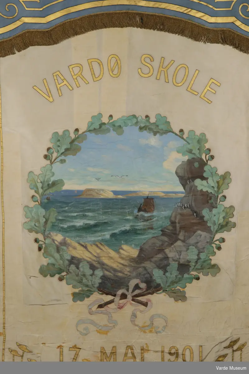 Vardø skole
17 mai 1901 
«Lys over land»