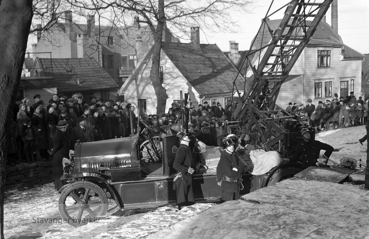 Brannutrykning til St. Petri kirke 4. mars 1937