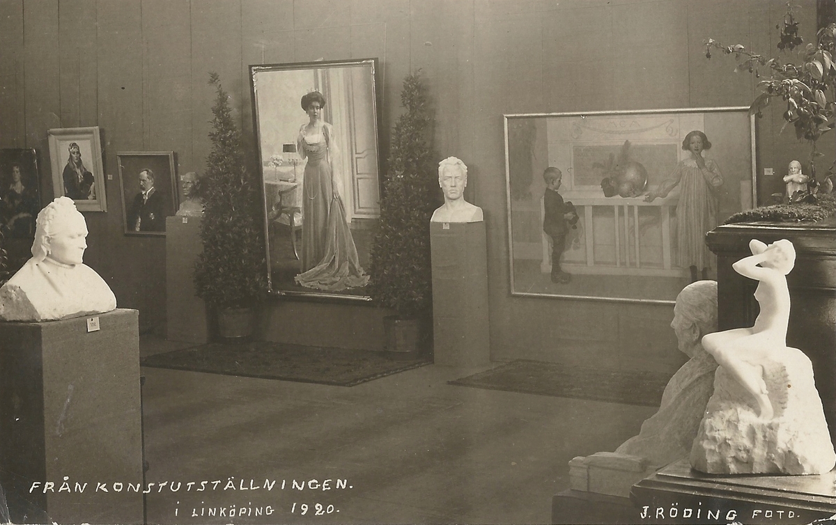 Vykort från  Linköping  av utställning 1920
Utställning, 1920 , konstutställningen
Poststämplat 28 juli 1920
J. Röding foto