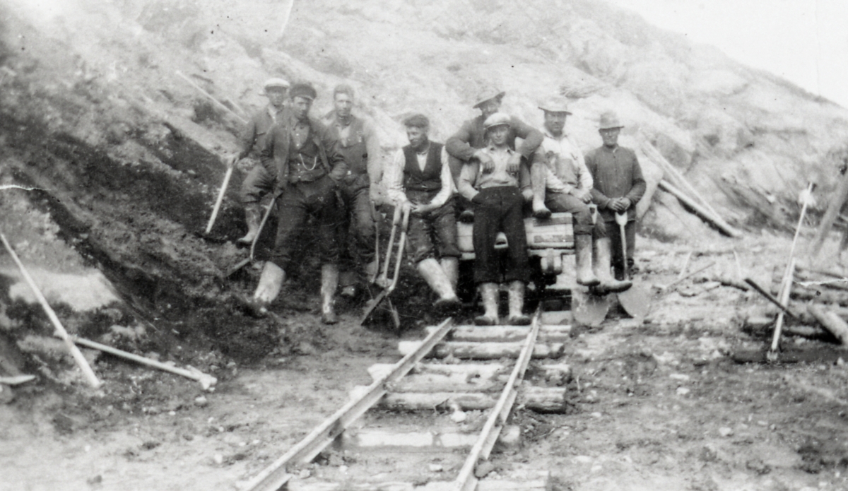 Tunellarbeid ved Bygdin i 1931.