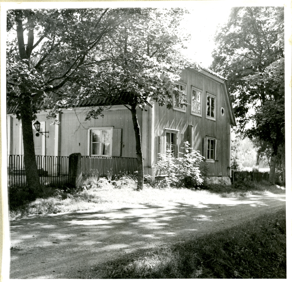 Kung Karl sn, Kungsör.
Bostad vid Reutersberg, 1947.