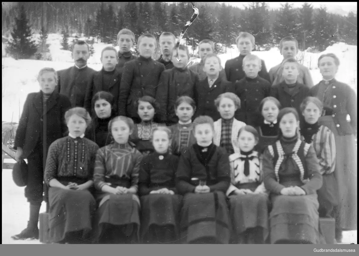 Nord-Fåvang skole 1913. i Ringebu.