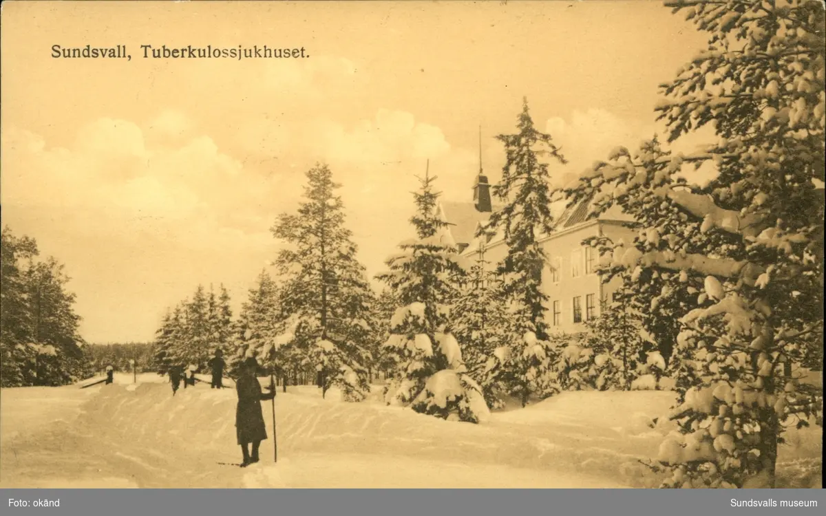 Vykort med vintermotiv vid Medelpads Tuberkulossjukhus i Sundsvall.