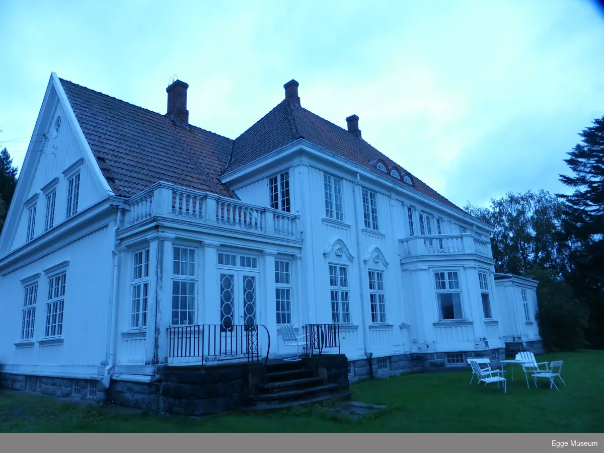 Fylkesmannsgården - Egge Museum / DigitaltMuseum