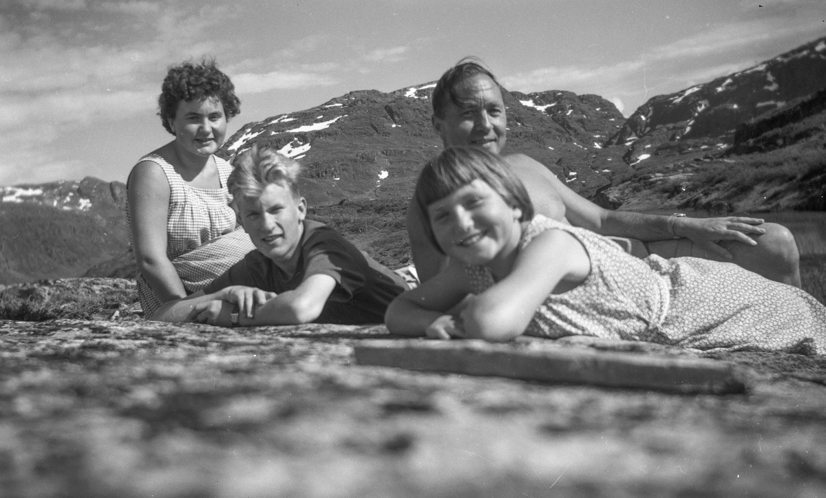 Familien Christensen på fjelltur i 1965.