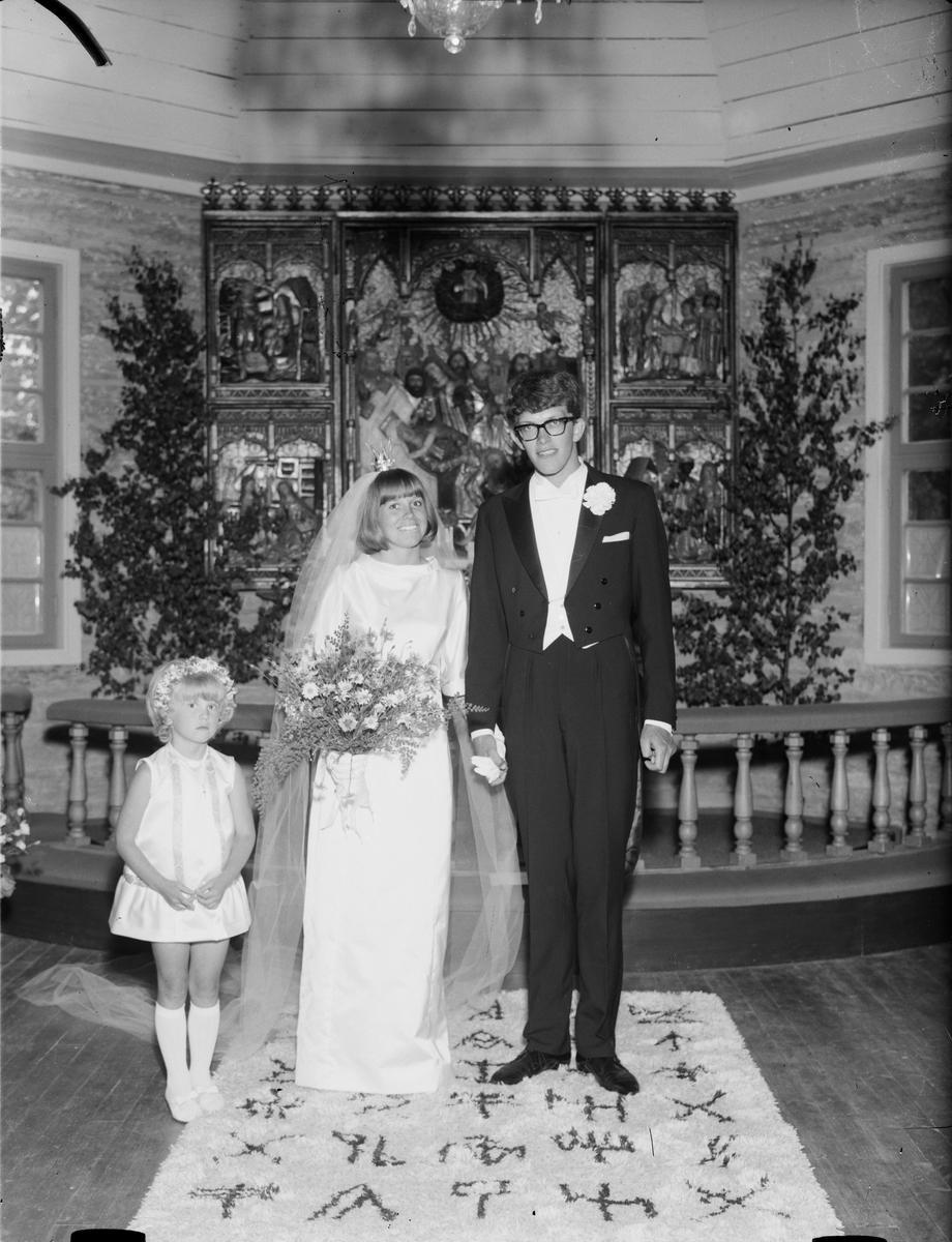 Brudparet Abrahamsson i Singö kyrka, Uppland 1960-tal