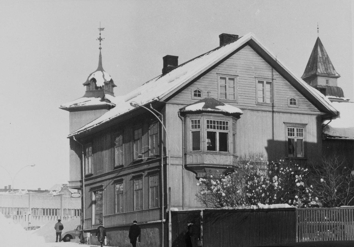Repro, bygning, Lillehammer apotek, Kirkegata 55, Lillehammer.