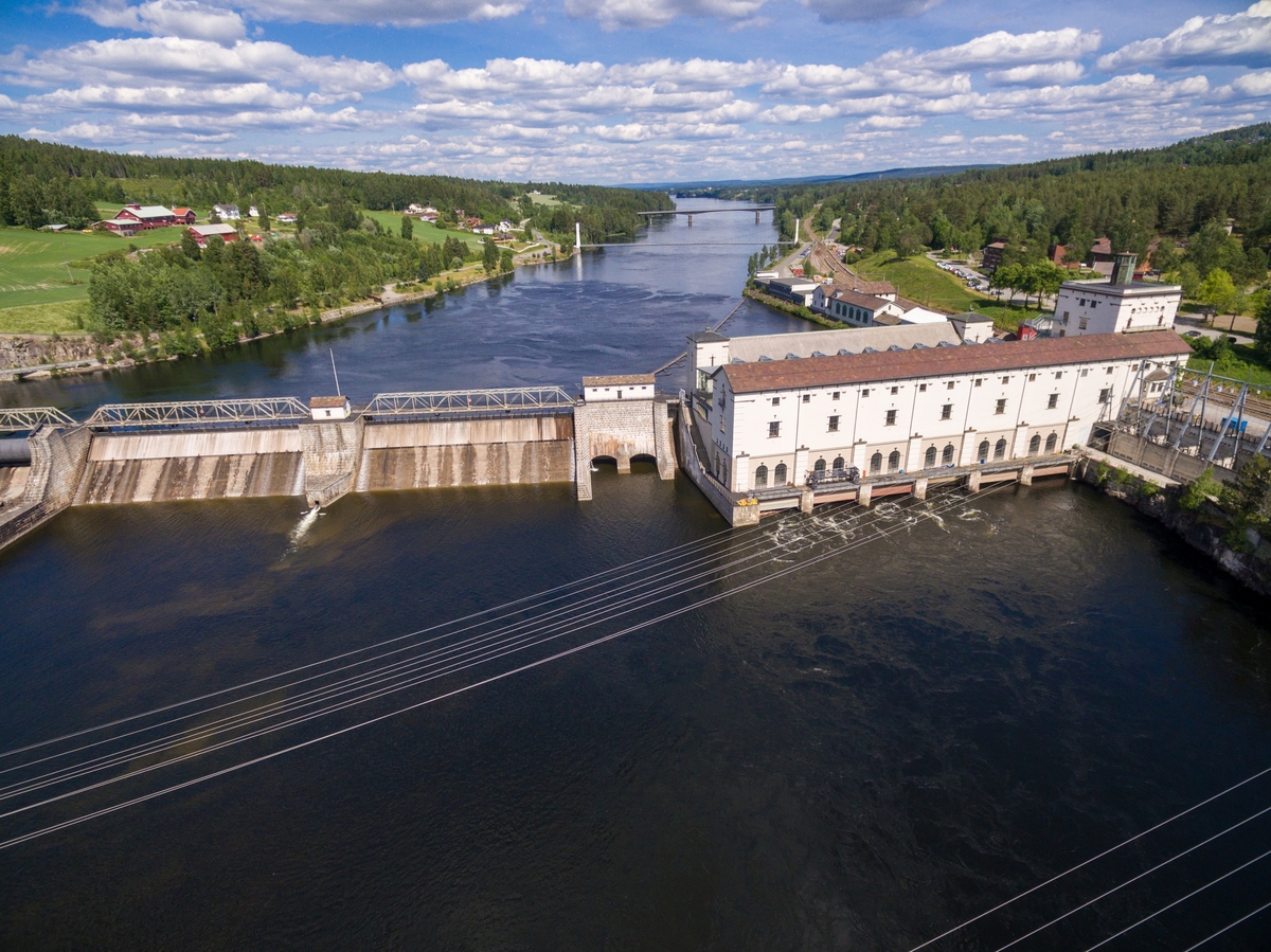 Rånåsfoss, eit elvekraftverk i Glomma. - Kraftmuseet / DigitaltMuseum