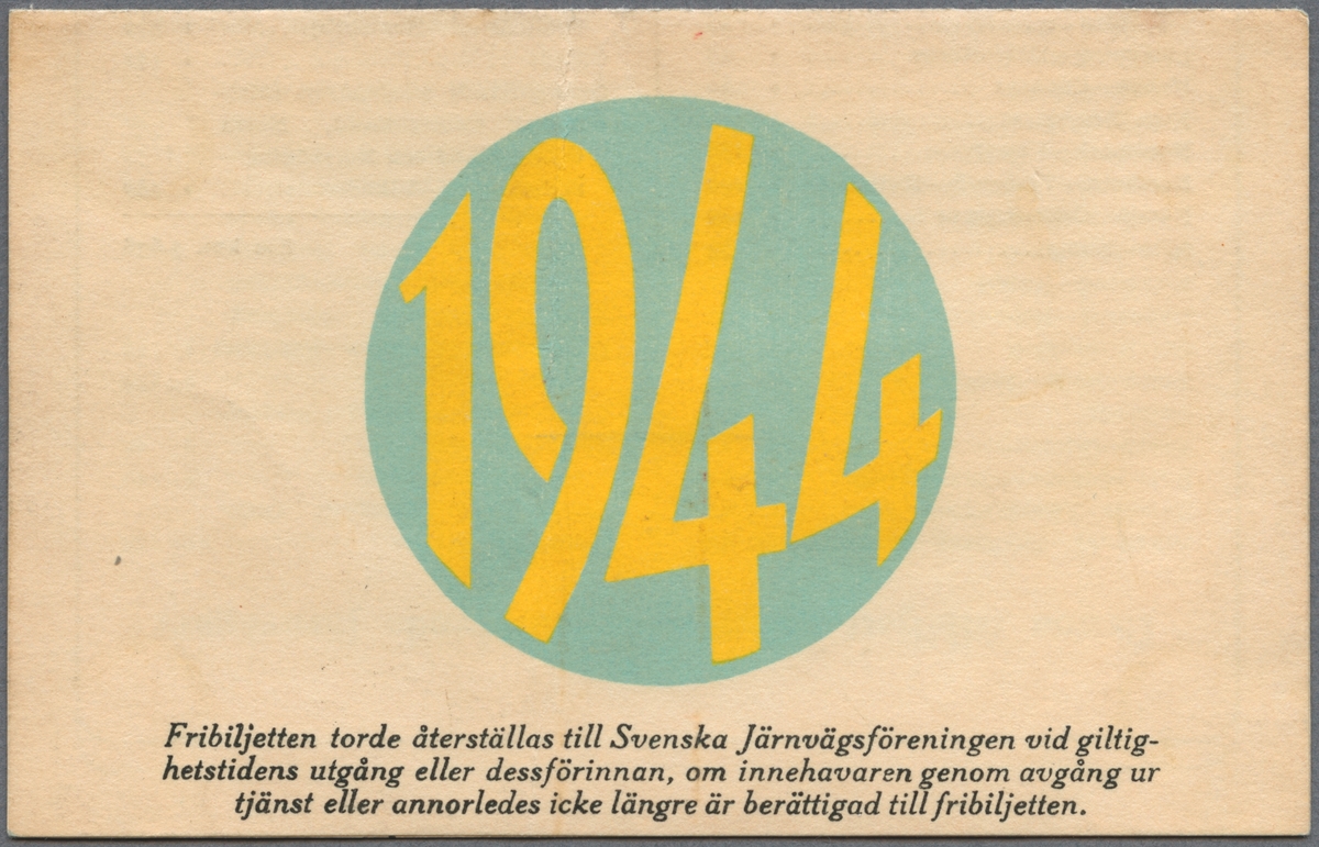 Svenska Järnvägsföreningens fribiljett för år 1944 i första klass för distrikschefen vid Statens järnvägar J. B. Walentin. Biljetten är vikt och har en tryckt svensk flagga i botten med en vit kant runt på framsidan. I toppen finns ett bevingat hjul. Biljetten är undertecknad för Svenska järnvägsföreningen. I biljetten ingick 25 kg resgods fritt.
Biljettens framsida är överkryssad med två korslagda svarta streck. På baksidan står årtalet "1944" i gult i en blå cirkel. Nedanför står det "Fribiljetten torde återställas till Svenska Järnvägsföreningen vid giltighetens utgång eller dessförinnan, om innehavaren genom avgång ur tjänst eller annorledes icke längre är berättigad till fribiljetten." Inuti den vikta biljetten står det "Denna fribiljett gäller å nedanstående järnvägar:" samt en lista över järnvägar i bokstavsordning och deras längd i kilometer. Nedanför står det "S:a km. 5.638".