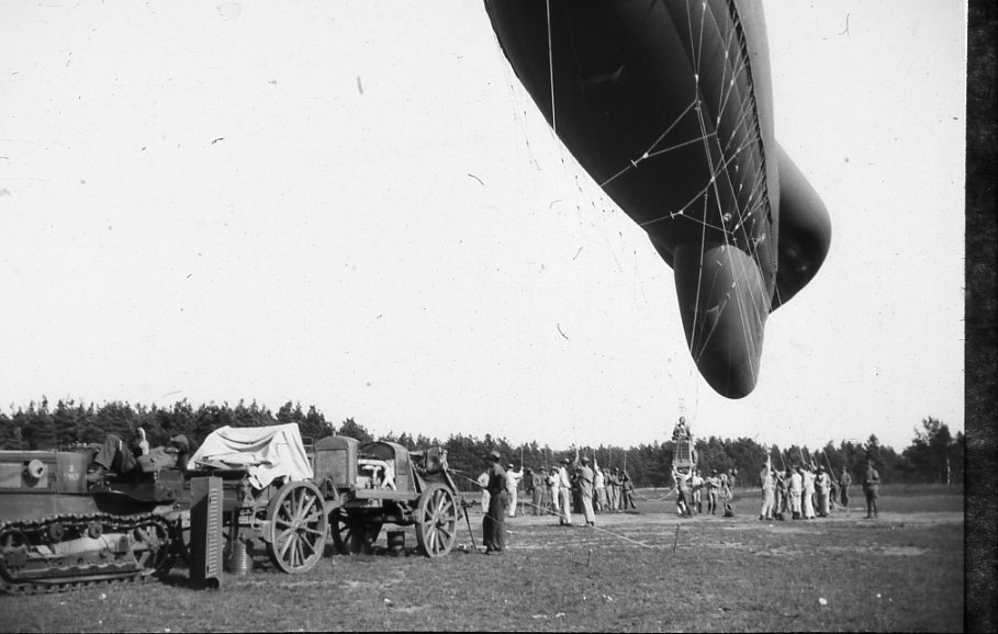 Fältballong m/1932 med vinschvagn.